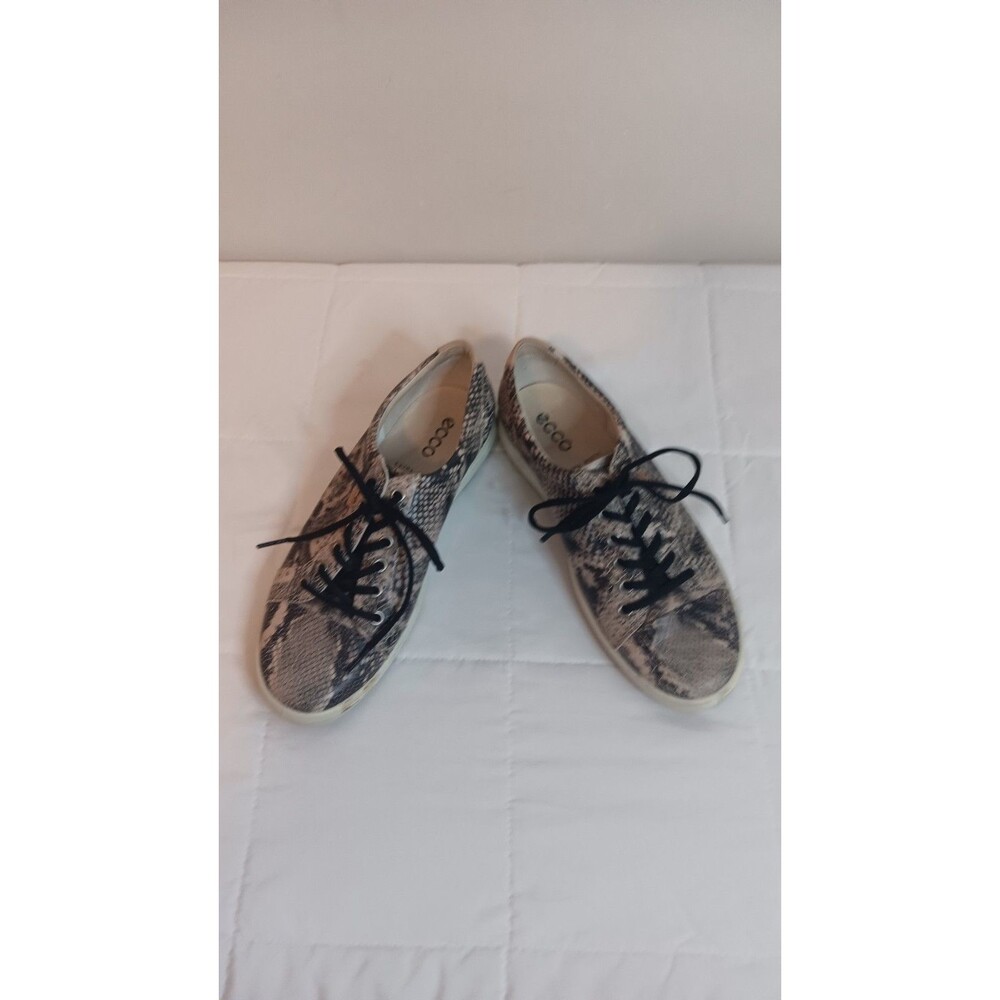 Ecco Leather Animal Print Sneaker Shoe Low Top Sz 11 Womens